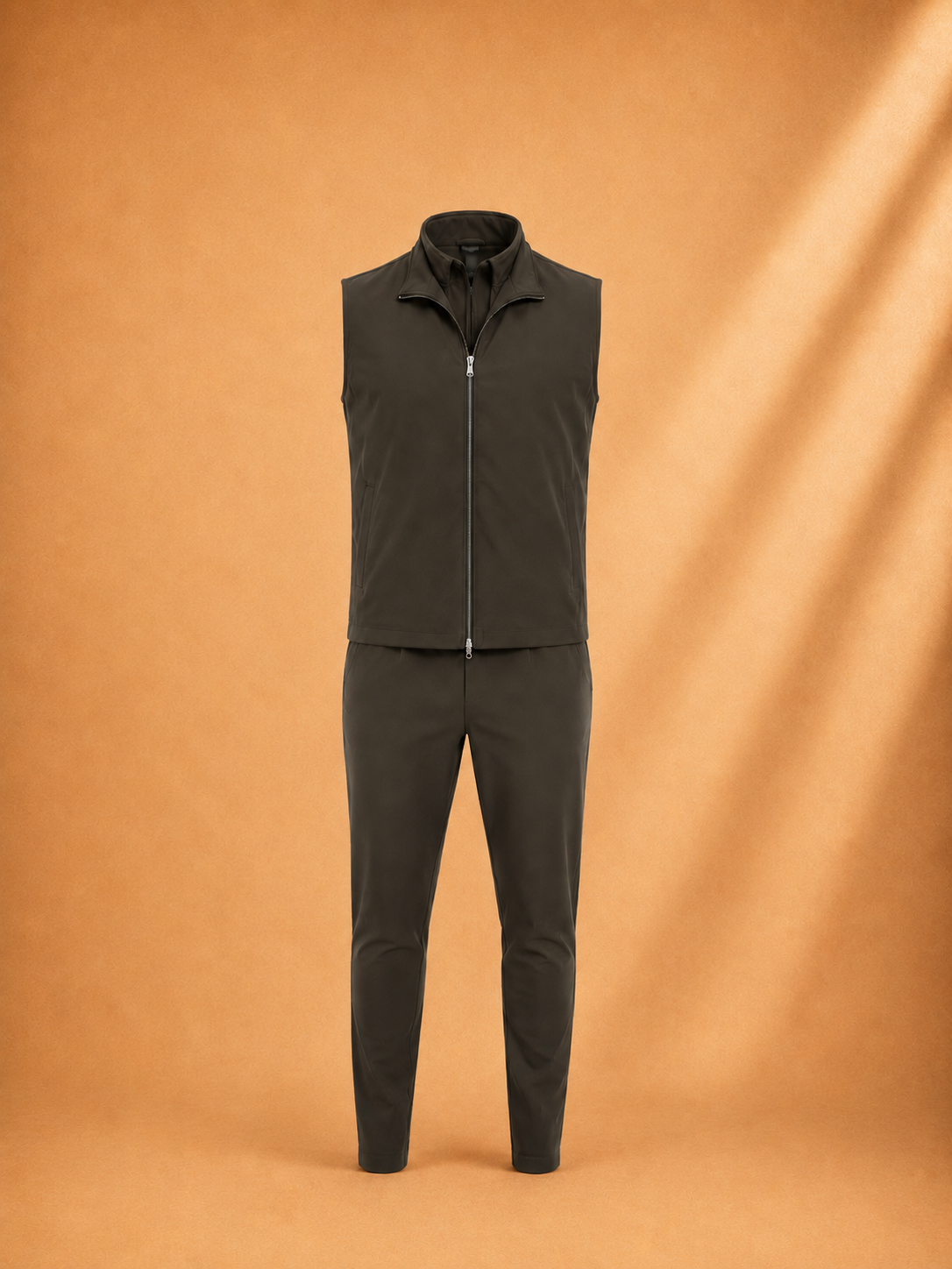 Essential techsuit - olive green